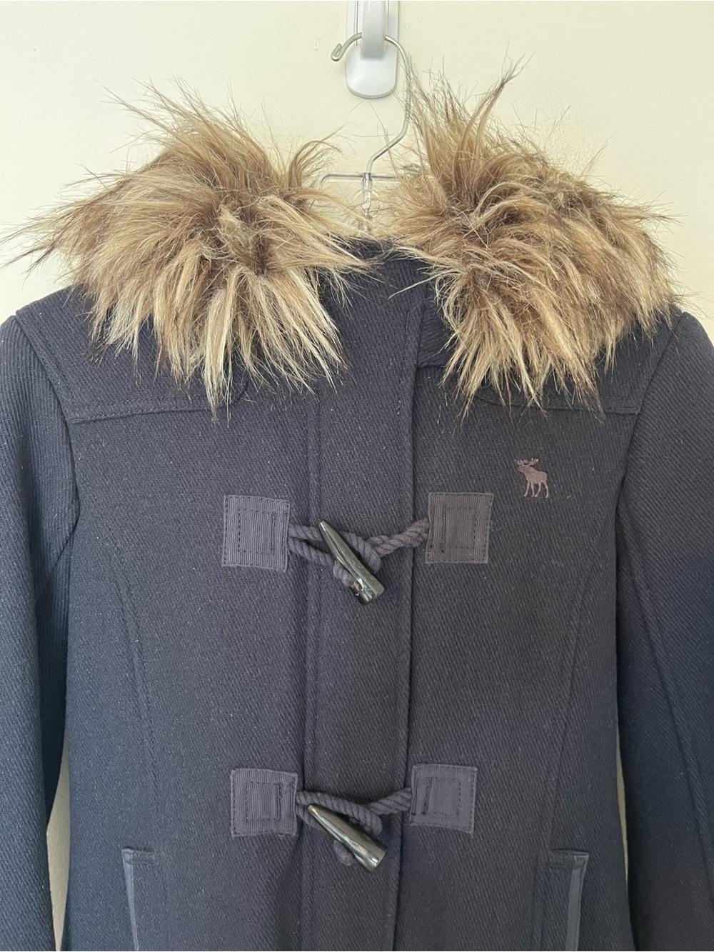 Tell Me Lies Screen Worn Lucy Hero Abercrombie & Fitch Navy Duffle Coat Jacket S - Picture 3 of 16